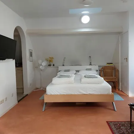 Singelachterhuis 아파트 *